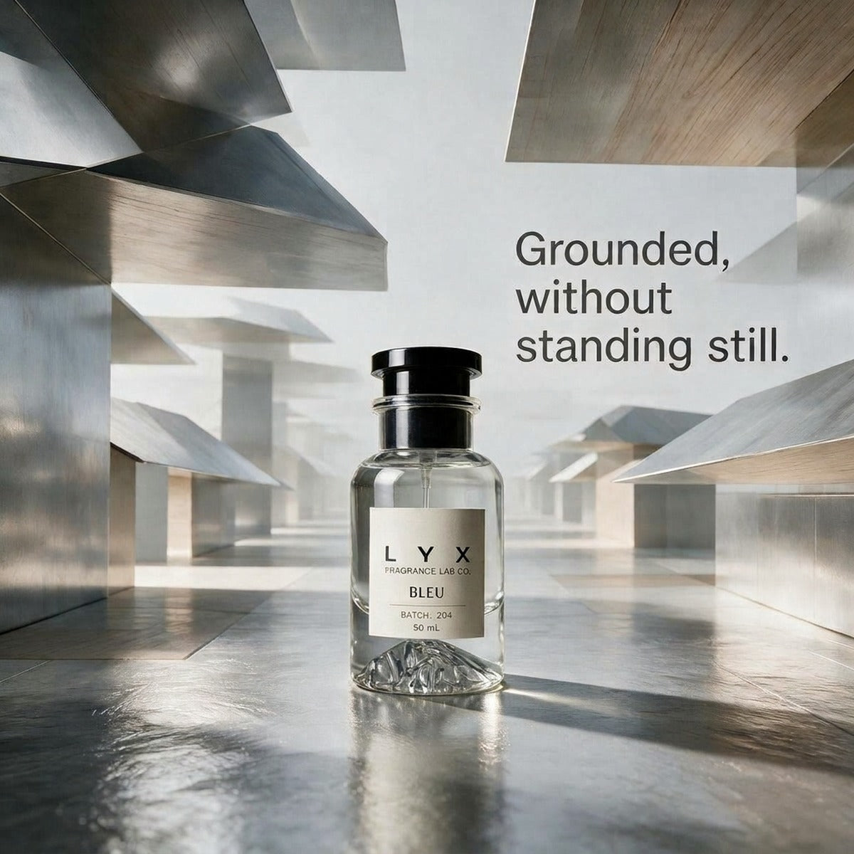 Bleu 204 – Grounded, without standing still