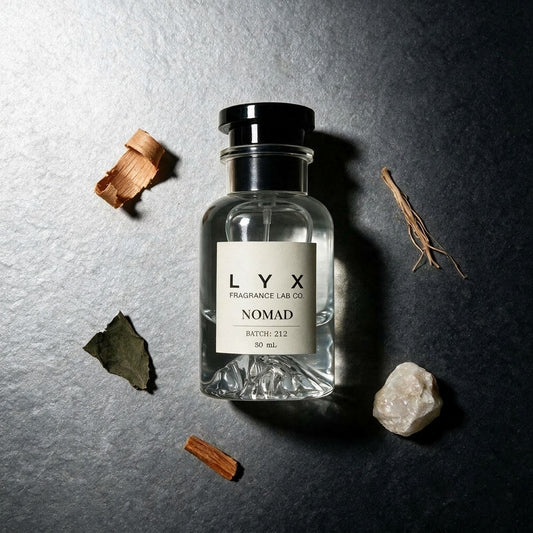 Nomad 212 – flat-lay with its notes